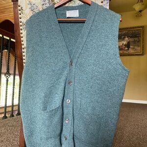Lord Jeff/Jeff Lamb Button Up Knit Vest. Size Large.